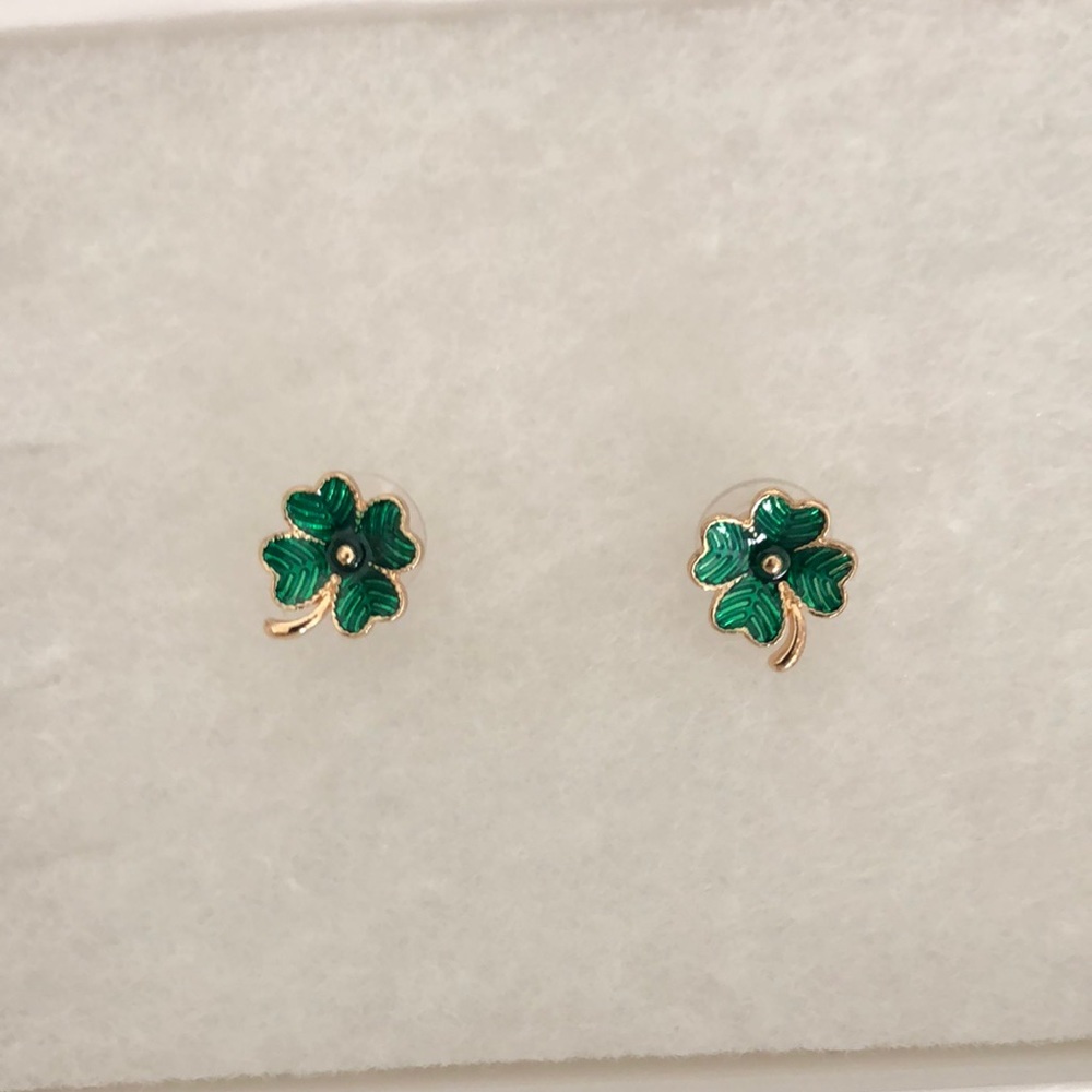 Shamrock earrings.
